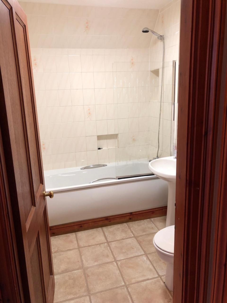 Westerlea Hotel 네언 외부 사진